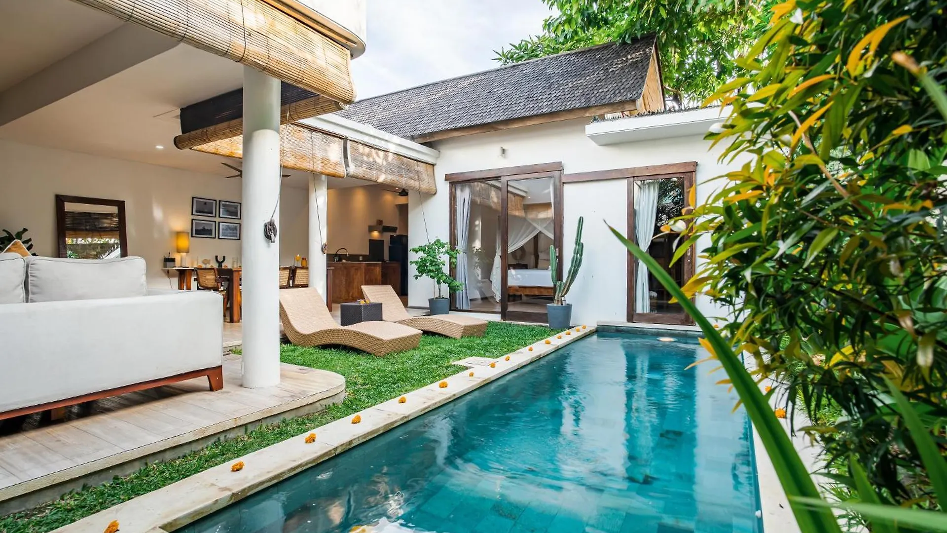 Villa Casa Coral At Umalas Kerobokan   Kerobokan (Bali)